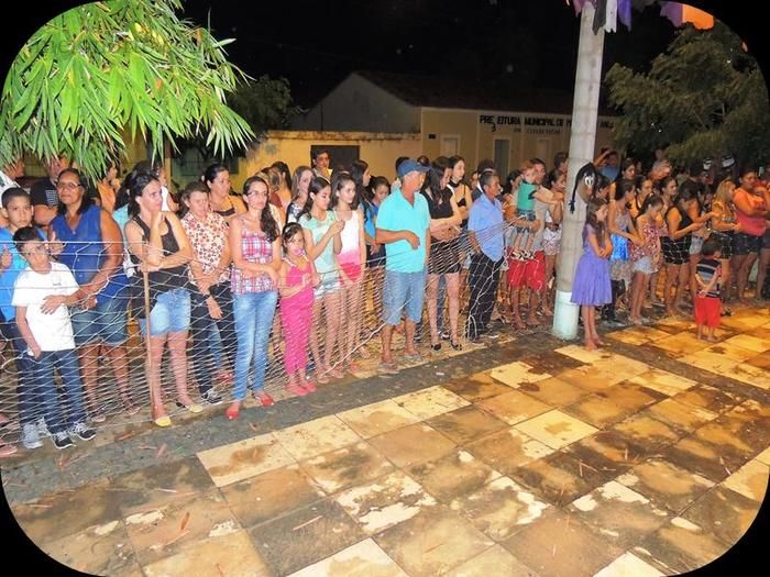 Público prestigia em massa o VII Festival Julino de Quadrilhas e Danças - Imagem 5