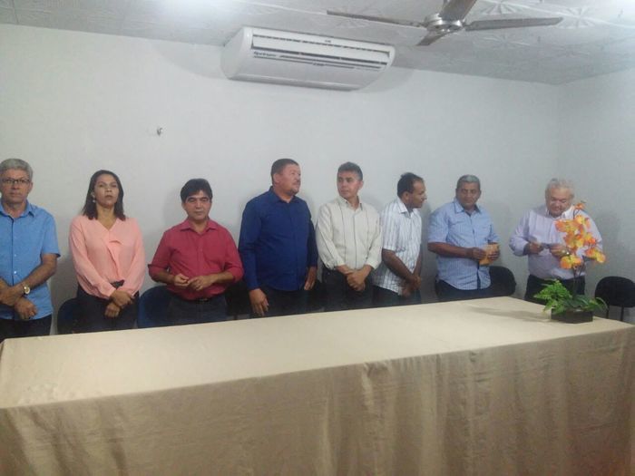 Prefeito Zé Resende prestigia posse do novo Diretor Regional do Emater de Campo Maior - Imagem 9