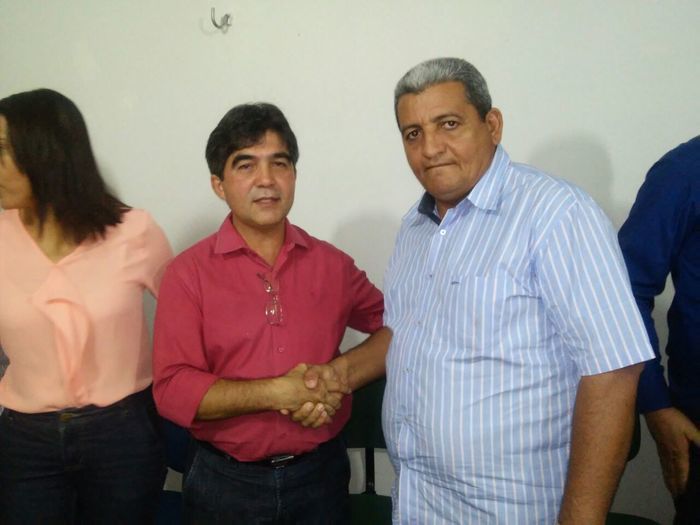 Prefeito Zé Resende prestigia posse do novo Diretor Regional do Emater de Campo Maior - Imagem 12