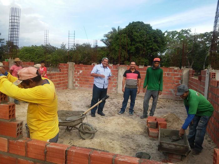 Prefeito visita obra de Escola padrão FNDE na comunidade Faveira - Imagem 5