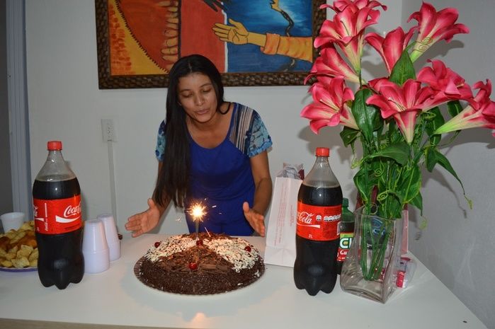 Amigas de trabalho fazem surpresa para a Coordenadora da Semtas, Dasdores Silva pela passagem do seu aniversário - Imagem 17