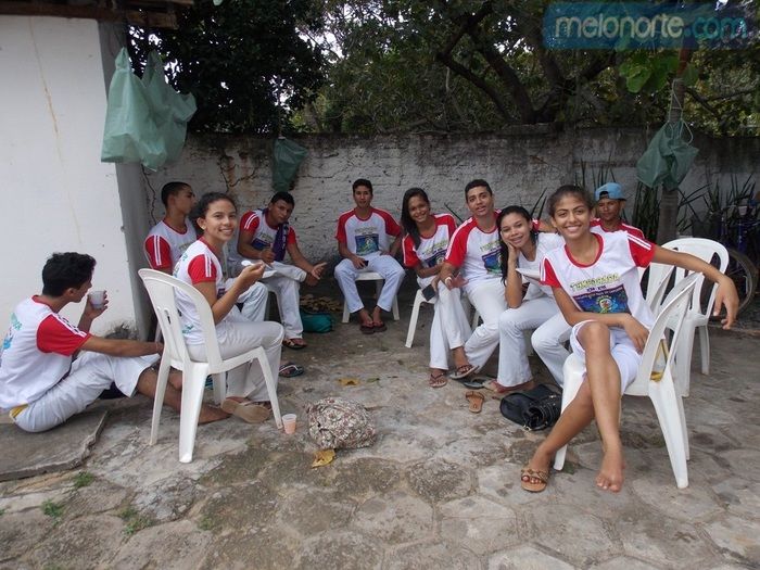 Secretário Administrativo Tim Medeiros oferece almoço aos Capoeiristas Escravos Brancos  - Imagem 23