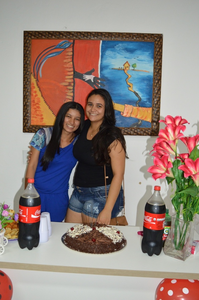 Amigas de trabalho fazem surpresa para a Coordenadora da Semtas, Dasdores Silva pela passagem do seu aniversário - Imagem 11