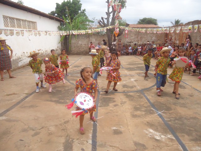 Escola Apaeana Tia Nely realizou 1ª Quermesse - Imagem 11