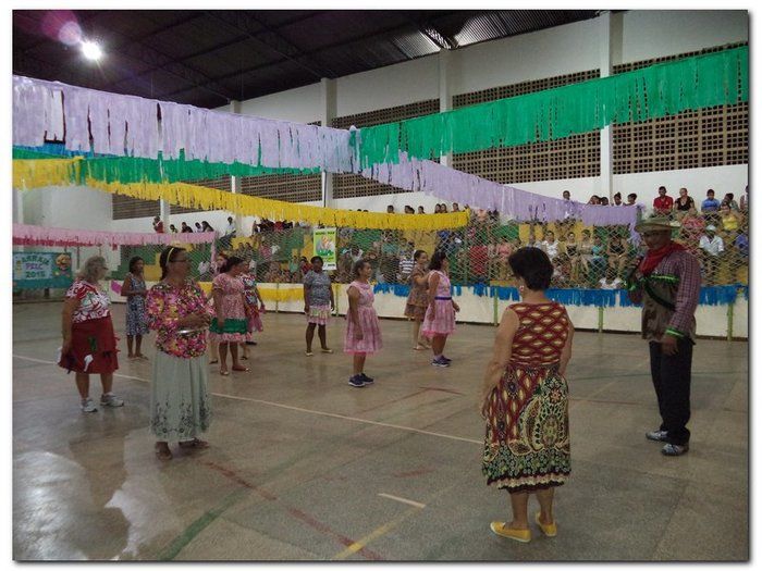 Arraiá do PELC 2015-Quadrilha Arrastapelc - Imagem 2