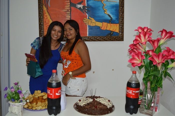 Amigas de trabalho fazem surpresa para a Coordenadora da Semtas, Dasdores Silva pela passagem do seu aniversário - Imagem 13