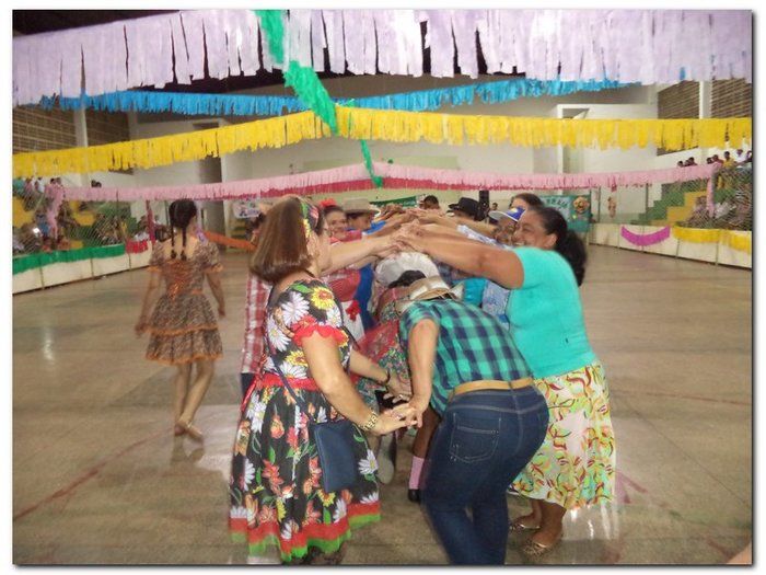 Arraiá do PELC 2015-Quadrilha Arrastapelc - Imagem 32