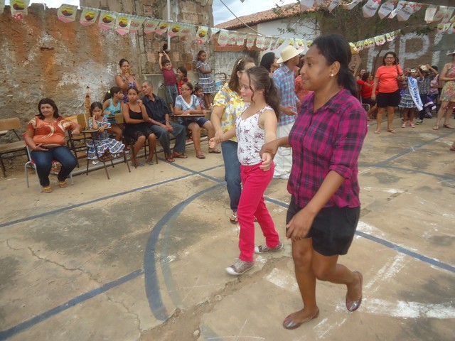 Escola Apaeana Tia Nely realizou 1ª Quermesse - Imagem 52