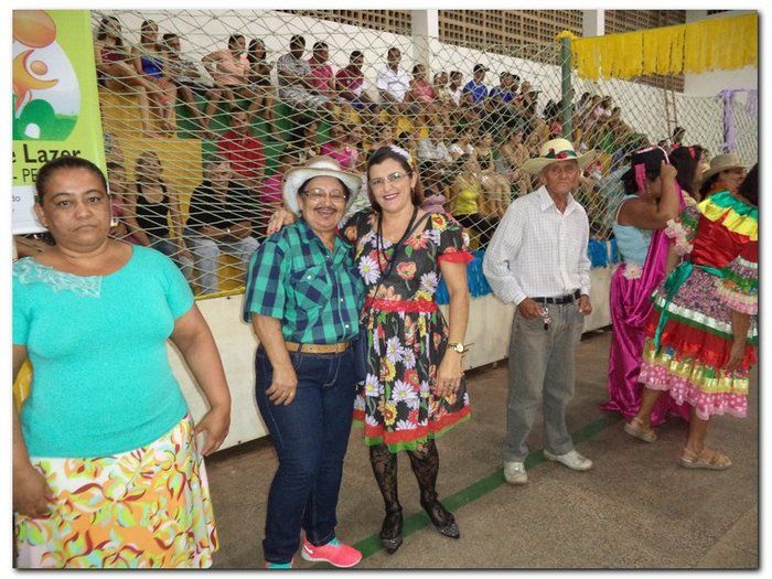 Arraiá do PELC 2015-Quadrilha Arrastapelc - Imagem 22