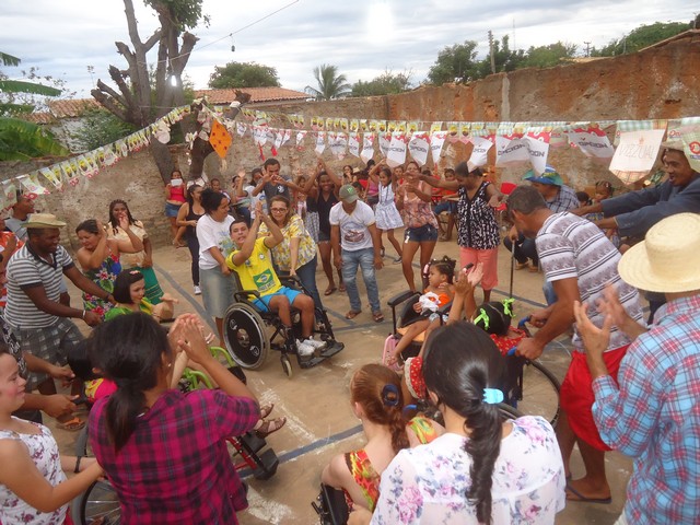Escola Apaeana Tia Nely realizou 1ª Quermesse - Imagem 59