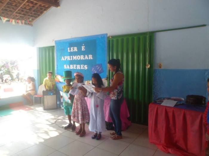 Escola Municipal Sinobilina Culminou Projeto de Leitura - Imagem 17