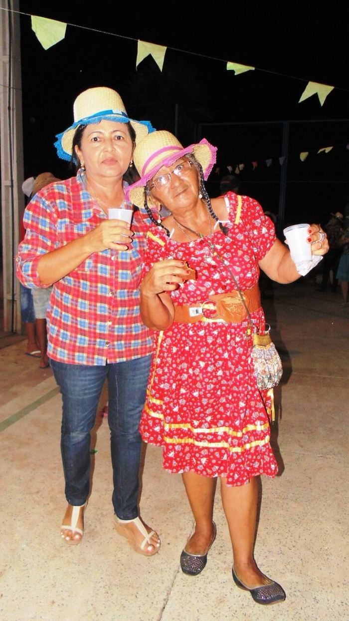 Comunidade Malhada do Juazeiro realizou apresentação de quadrilhas - Imagem 3