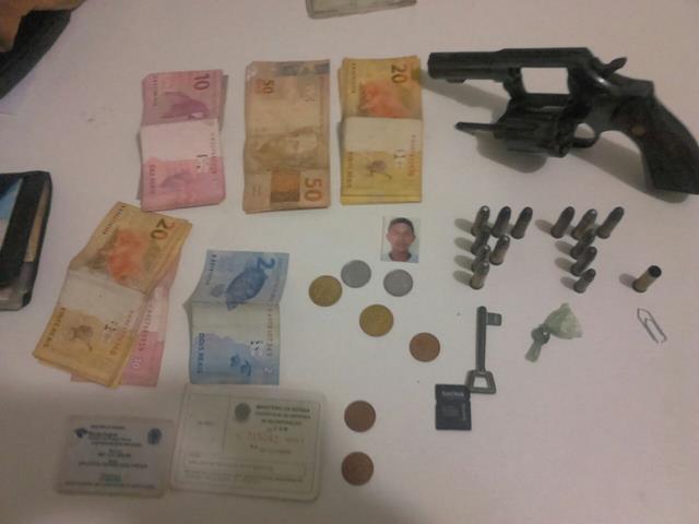 Força Tática da Policia Militar prende acusado de trafico   - Imagem 3