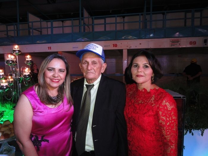 Formandos em medicina fazem festa  - Imagem 18