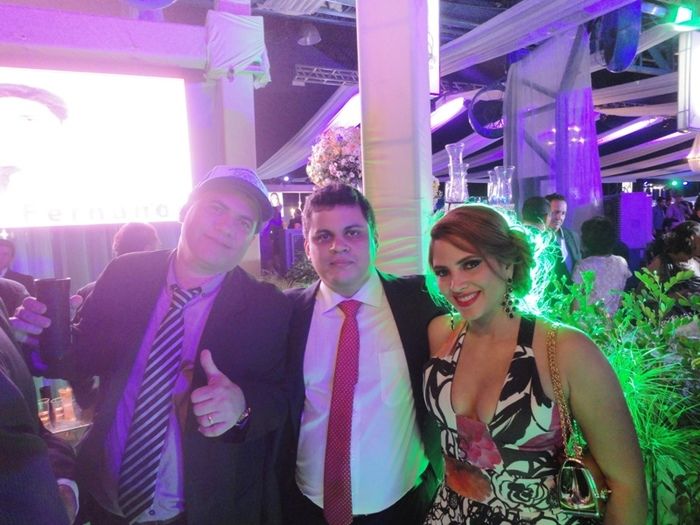 Formandos em medicina fazem festa  - Imagem 14