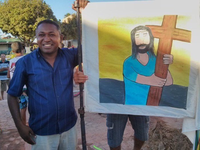 Chegada e levantamento do mastro, uma festa na abertura do festejo do Padroeiro da cidade  - Imagem 2