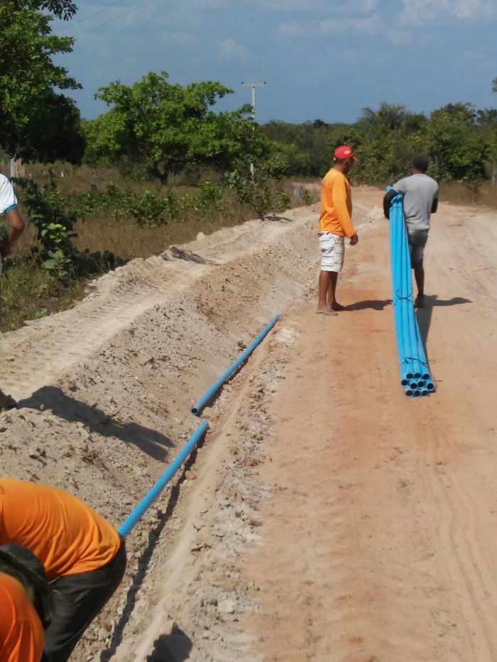 O prefeito Zé Resende inaugura mais um sistema de abastecimento d’água na zona rural de Boa Hora. - Imagem 46
