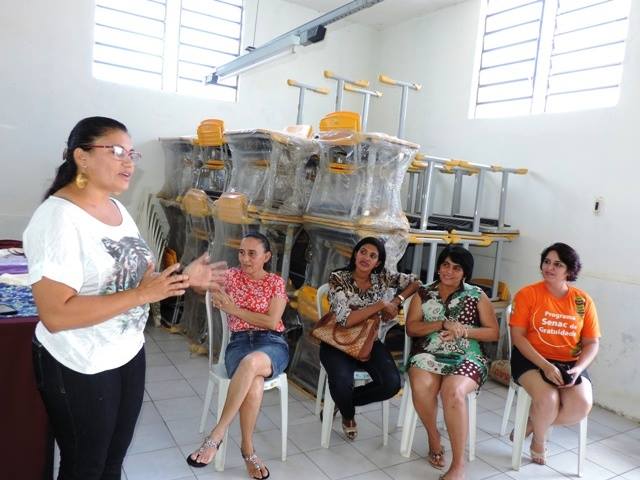 Primeira-dama Edneida Fortes participa de encerramento de curso de Corte e Costura - Imagem 15