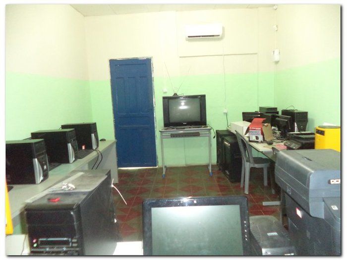 Dr. Moura reforma a Escola Arlindo Cipriano Leal - Imagem 51