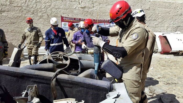 Corpo de Bombeiros finaliza curso de resgate veicular e forma 42 alunos - Imagem 24