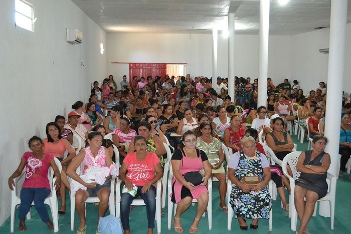 SEMAS realiza reunião para esclarecer beneficiários do Bolsa Família - Imagem 5