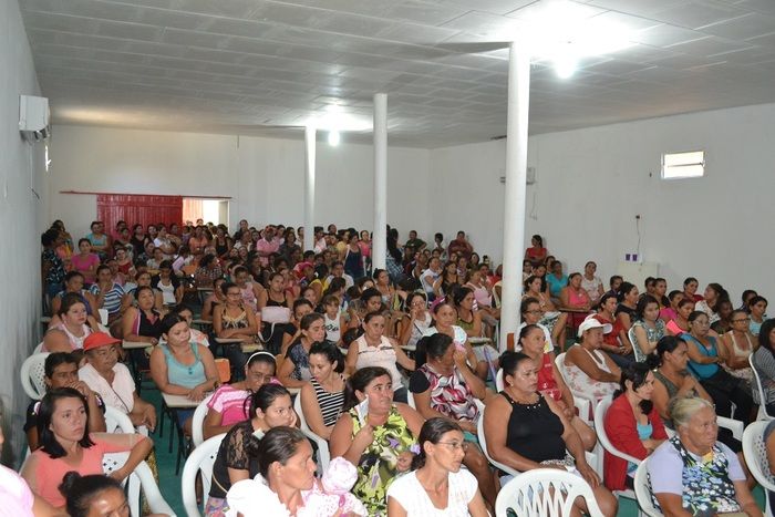 SEMAS realiza reunião para esclarecer beneficiários do Bolsa Família - Imagem 7