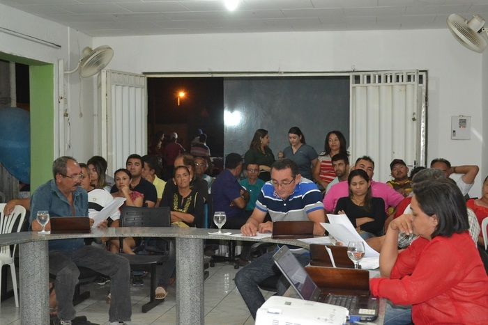 Câmara Municipal realiza mais uma sessão - Imagem 15