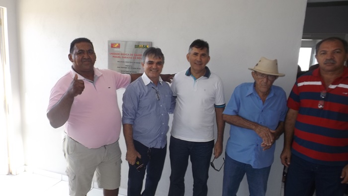 Prefeito Zé Henrique inaugura uma UBS, praça e abastecimento d'água na região do outro lado - Imagem 24