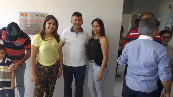 Prefeito Zé Henrique inaugura uma UBS, praça e abastecimento d'água na região do outro lado - Imagem 19