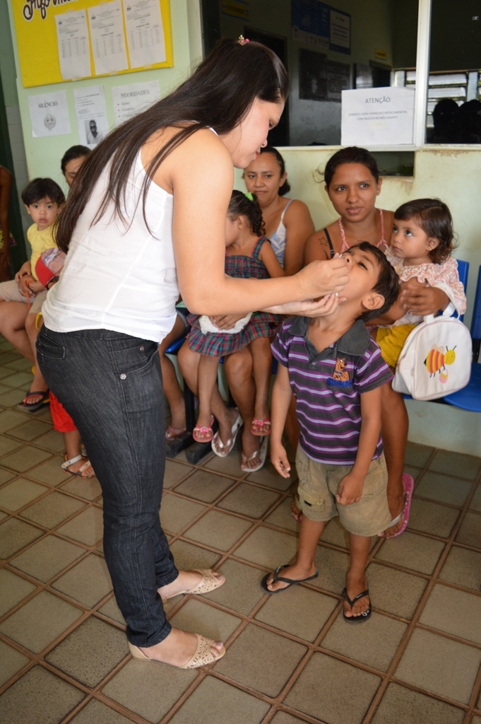 Campanha de vacinação contra a Paralisia Infantil - Imagem 3