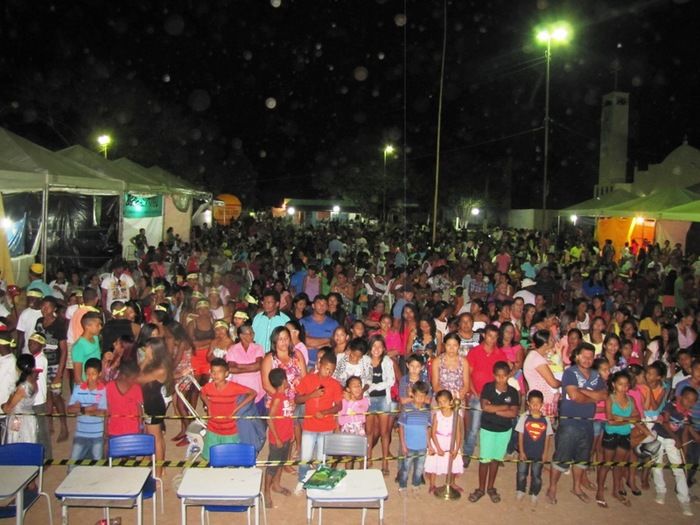 Programação Cultural, um show de talento, tradição, costumes e cultura local na Praça Central da cidade  - Imagem 1