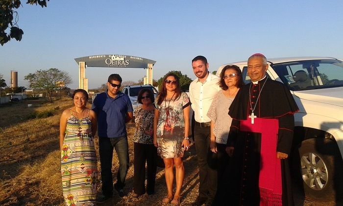 Primeira imagem sacra do Piauí retorna à cidade de Oeiras - Imagem 1