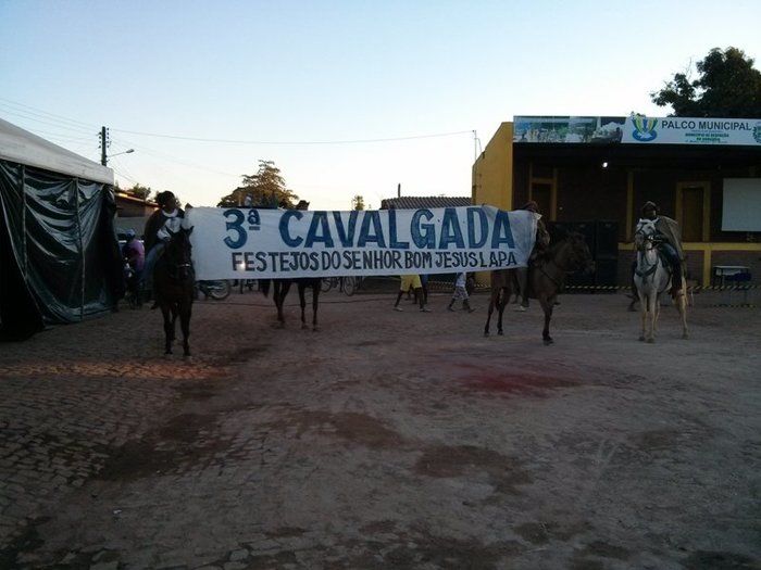 Cavalgada pelas ruas da cidade marca a tradicional noite do Vaqueiro no Festejo do Bom Jesus da Lapa - Imagem 8