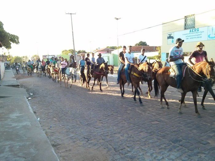 Cavalgada pelas ruas da cidade marca a tradicional noite do Vaqueiro no Festejo do Bom Jesus da Lapa - Imagem 3