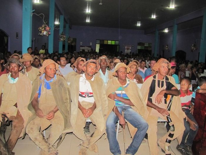 Cavalgada pelas ruas da cidade marca a tradicional noite do Vaqueiro no Festejo do Bom Jesus da Lapa  - Imagem 1