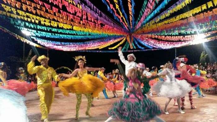 Secretaria Municipal de Educação – SEMEC, realiza o I Festival de Quadrilhas em Francinópolis - Imagem 8