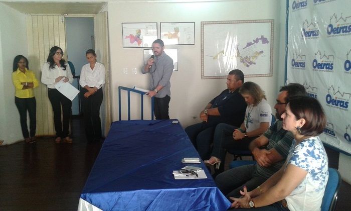Prefeitura de Oeiras empossa aprovados em concurso público nas áreas de Assistência Social e Saúde - Imagem 6