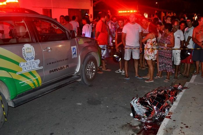 Homem é executado com três tiros em rua de Parnaíba - Imagem 1