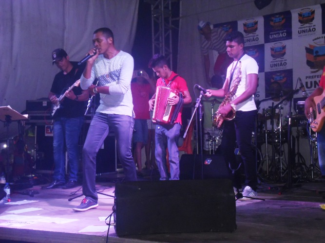 Atrações de fim de semana reúnem unionenses na praça da Matriz - Imagem 3