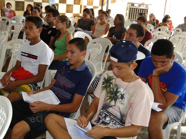 Revisão Solidária Mega Toti Enem atrai estudantes neste domingo, 23. - Imagem 6