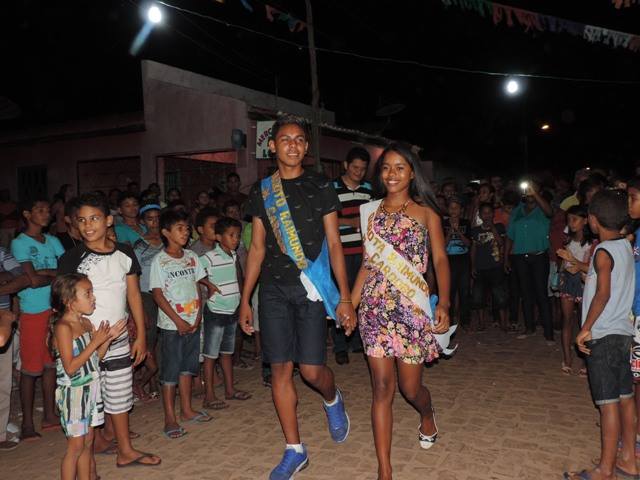 Prefeito Edílson Capote participa de evento cultural na Vila Esperança - Imagem 8