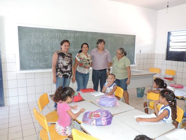 Secretário Claudio Cesar visita obras de reforma de escolas na zona rural de Barras. - Imagem 3
