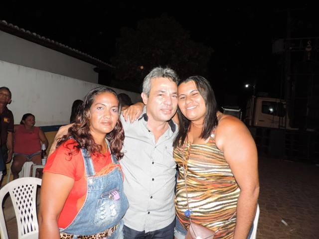 Prefeito Edílson Capote participa de evento cultural na Vila Esperança - Imagem 15