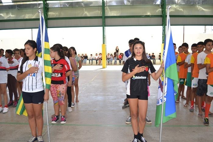 Palestra e Torneio Esportivo marcam segundo dia da V Semana Cultural da escola municipal MJM - Imagem 57
