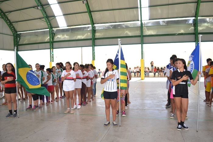 Palestra e Torneio Esportivo marcam segundo dia da V Semana Cultural da escola municipal MJM - Imagem 62