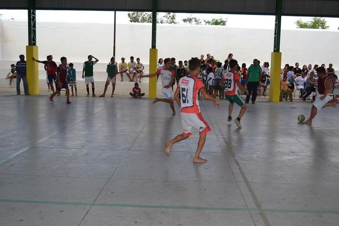 Palestra e Torneio Esportivo marcam segundo dia da V Semana Cultural da escola municipal MJM - Imagem 83