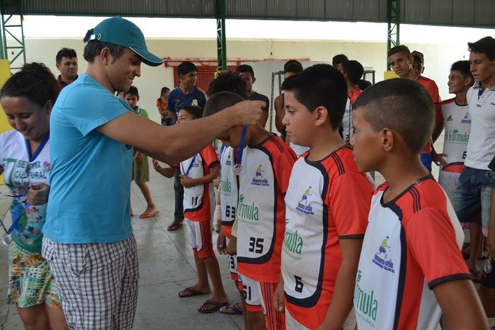 Terceiro dia da Semana Cultural é encerrado com premiações do torneio esportivo - Imagem 60