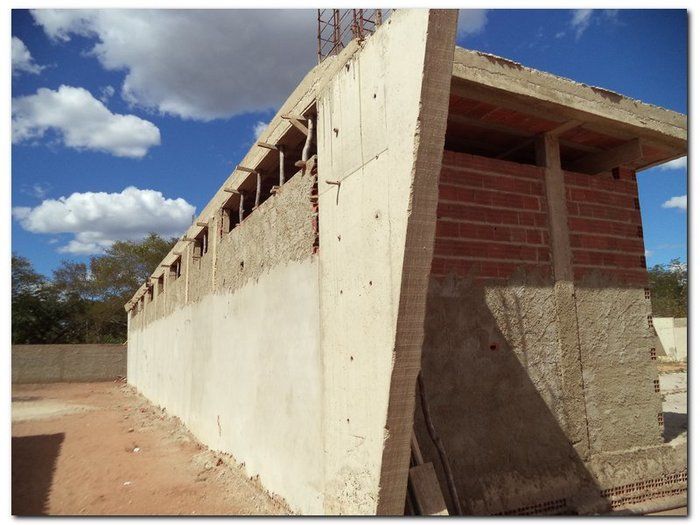 Prefeitura de Inhuma constrói Quadra Esportiva Escolar no Povoado Forte - Imagem 7