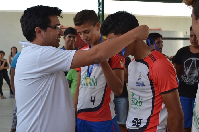 Terceiro dia da Semana Cultural é encerrado com premiações do torneio esportivo - Imagem 80