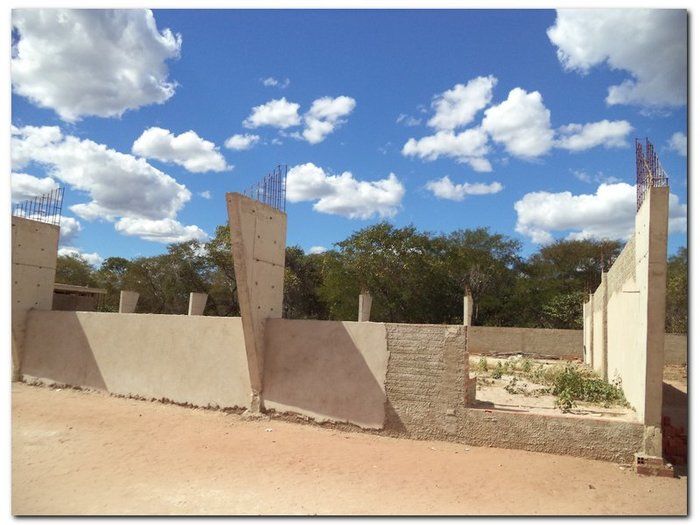 Prefeitura de Inhuma constrói Quadra Esportiva Escolar no Povoado Forte - Imagem 3